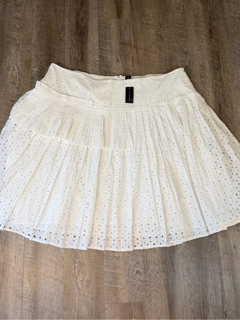 Lane Bryant White Eyelet Pleated Mini Skirt Plus 28 NWT Cotton Lace Cottagecore